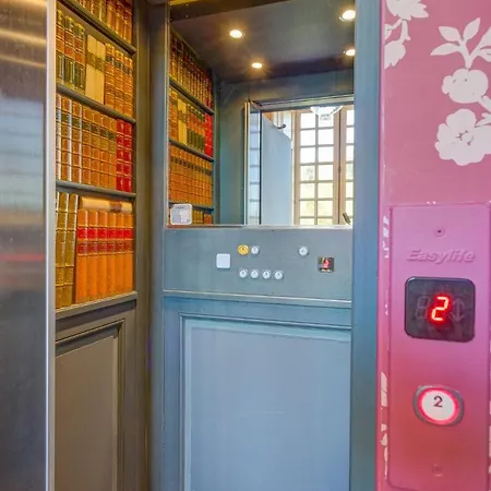 Tocqueville-les-murs Chateau Sleeps 10 Wifi بيت للعطل Tocqueville (Manche)