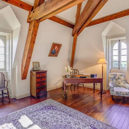 Tocqueville-les-murs Chateau Sleeps 10 Wifi بيت للعطل