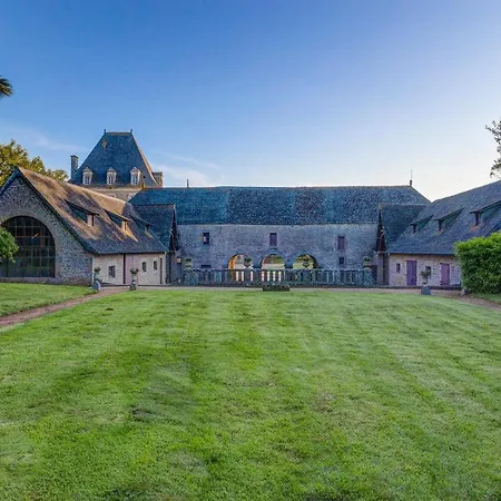 Tocqueville-les-murs Chateau Sleeps 10 Wifi