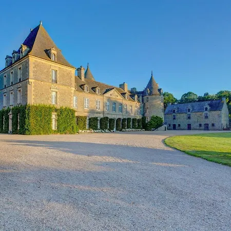 Tocqueville-les-murs Chateau Sleeps 10 Wifi بيت للعطل